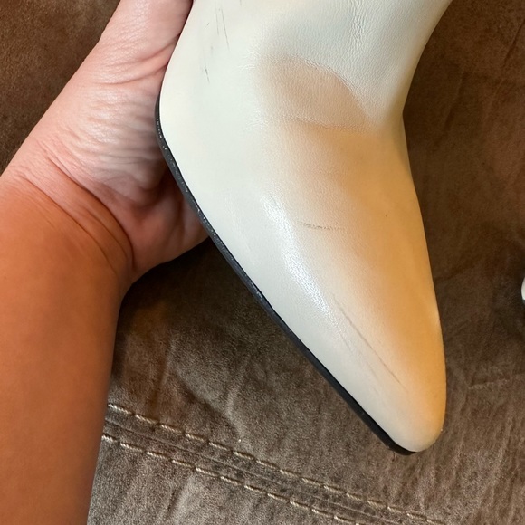 Nine West Torrie Boots, White, Size 9 - Picture 6 of 8